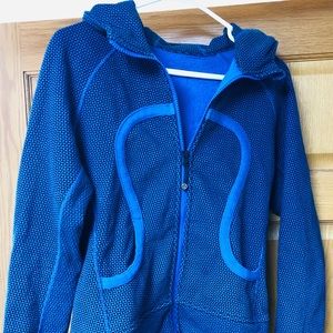 Lululemon sweatshirt